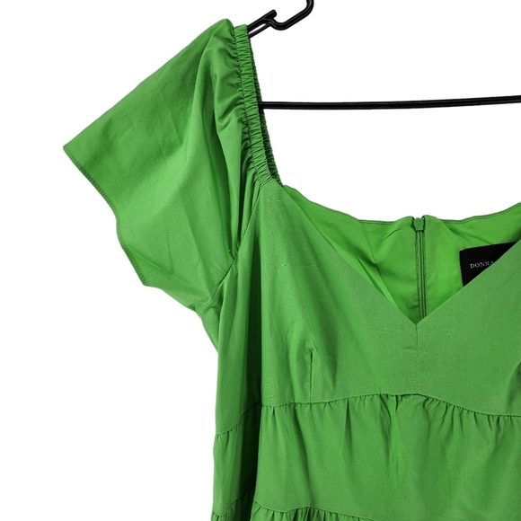 Donna Morgan Women's Color Block Tiered Midi Dress - Picture 3 of 8